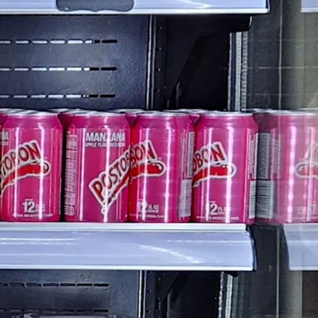 Postobon / Manzanita (Apple Soda).